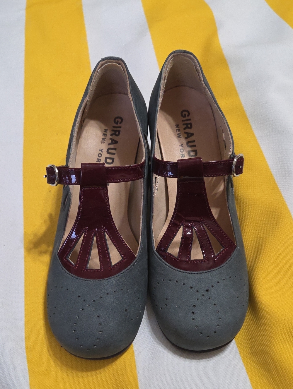 Giraudon New York Gray Burgundy Patent T Strap Mary Jane Shoes